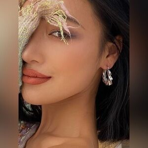 18K GP twist hoop earrings